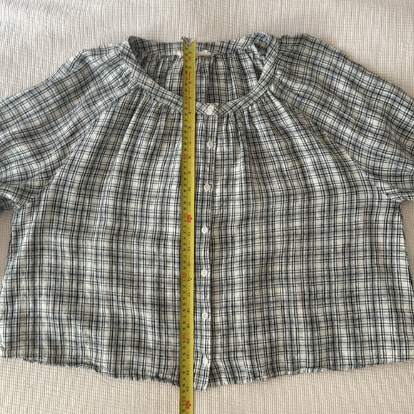 Great condition 100% linen top by Canadian designer Gillian Stevens - Picture 8 of 8